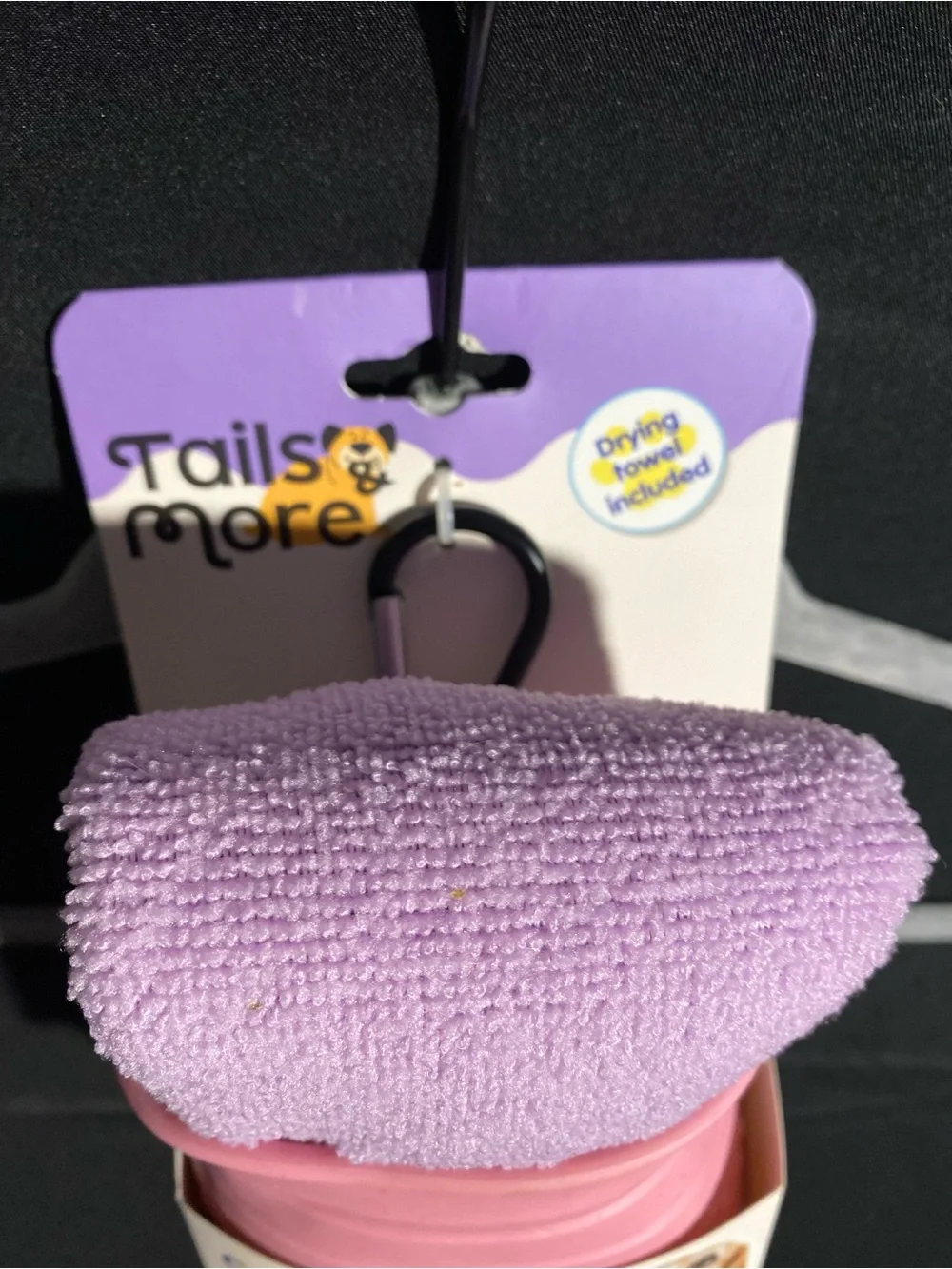 Tail Pink Paw Cleaning Pod with Lavender Towel